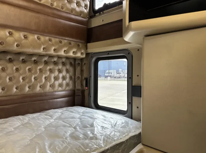 857783-16-1024x768_result