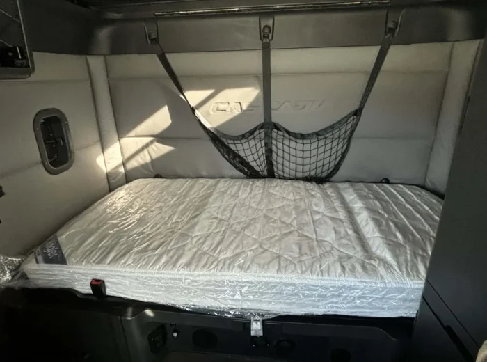 KG4437-24-1024x768_result