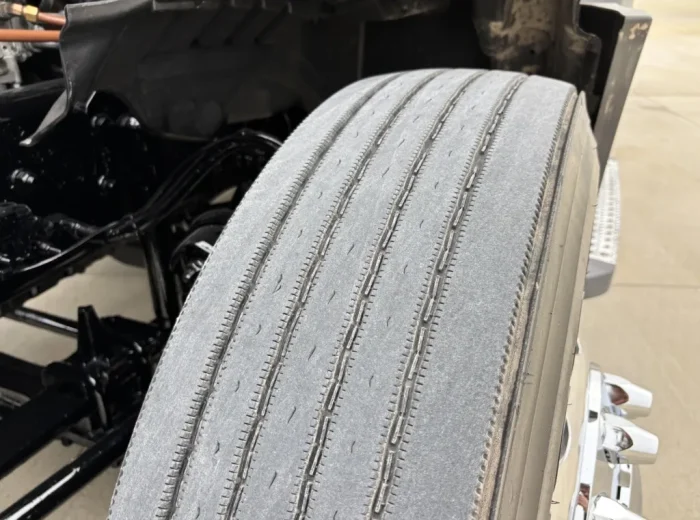 LR8957-21-1024x768_result